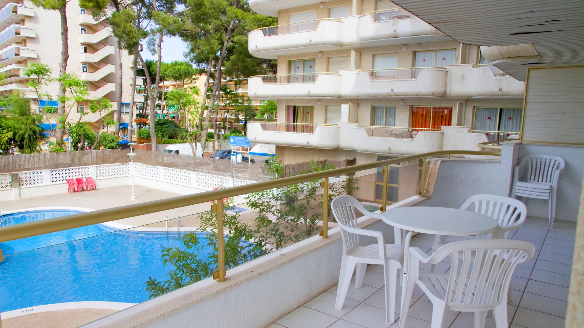 Rentalmar Arquus I II III IV V Park Salou Daire